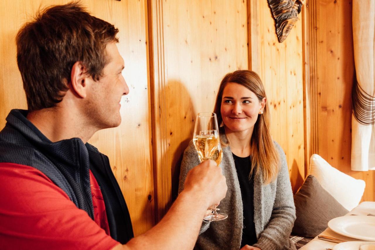 Hotel Mittagskogel Pitztal 장크트 리온하드 임 피츠탈 외부 사진