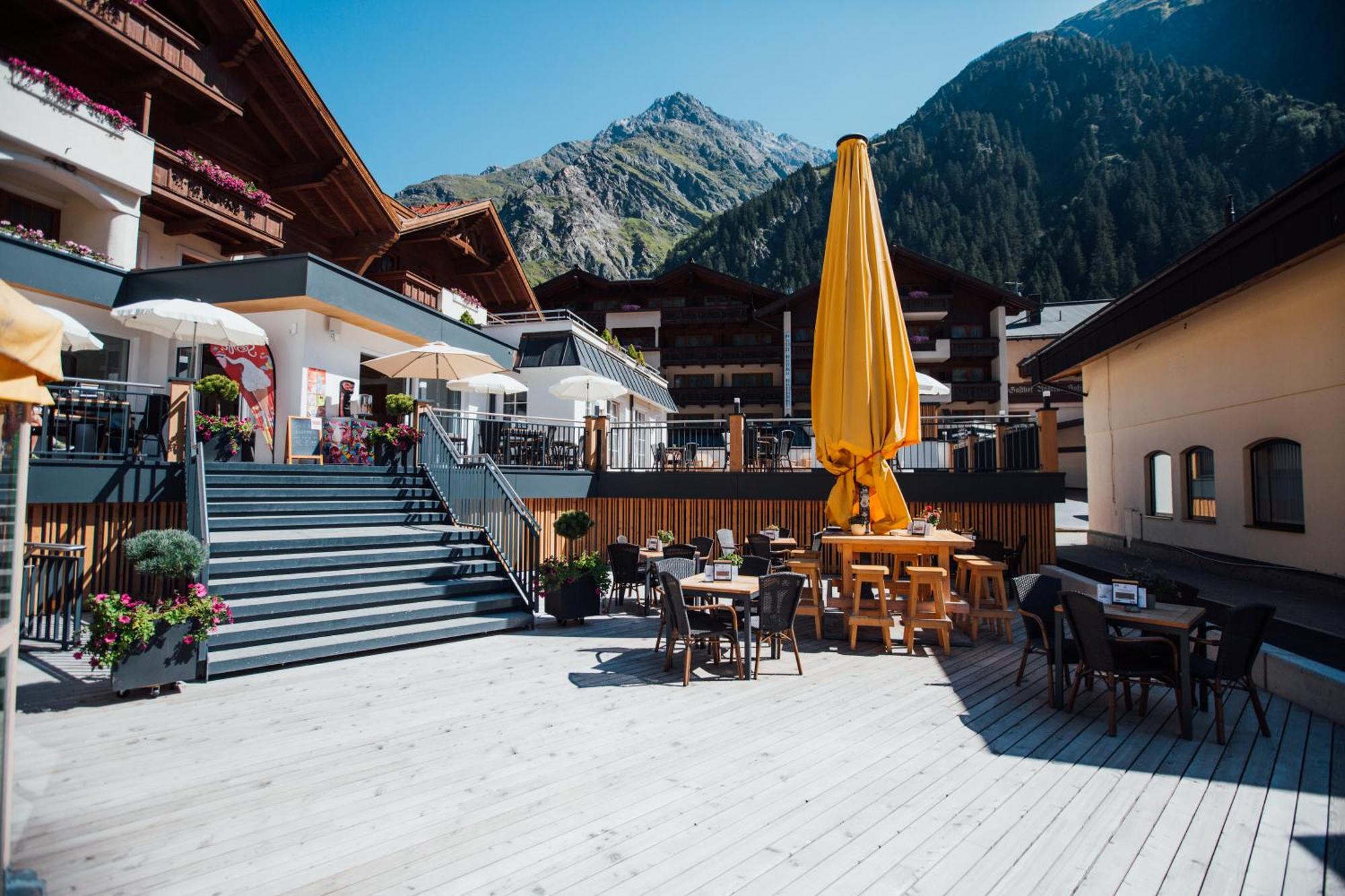 Hotel Mittagskogel Pitztal 장크트 리온하드 임 피츠탈 외부 사진